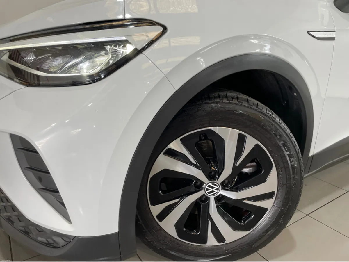 Volkswagen ID.4 PURE CITY 52KWH 148HP BATTERY HEAL - Image 4