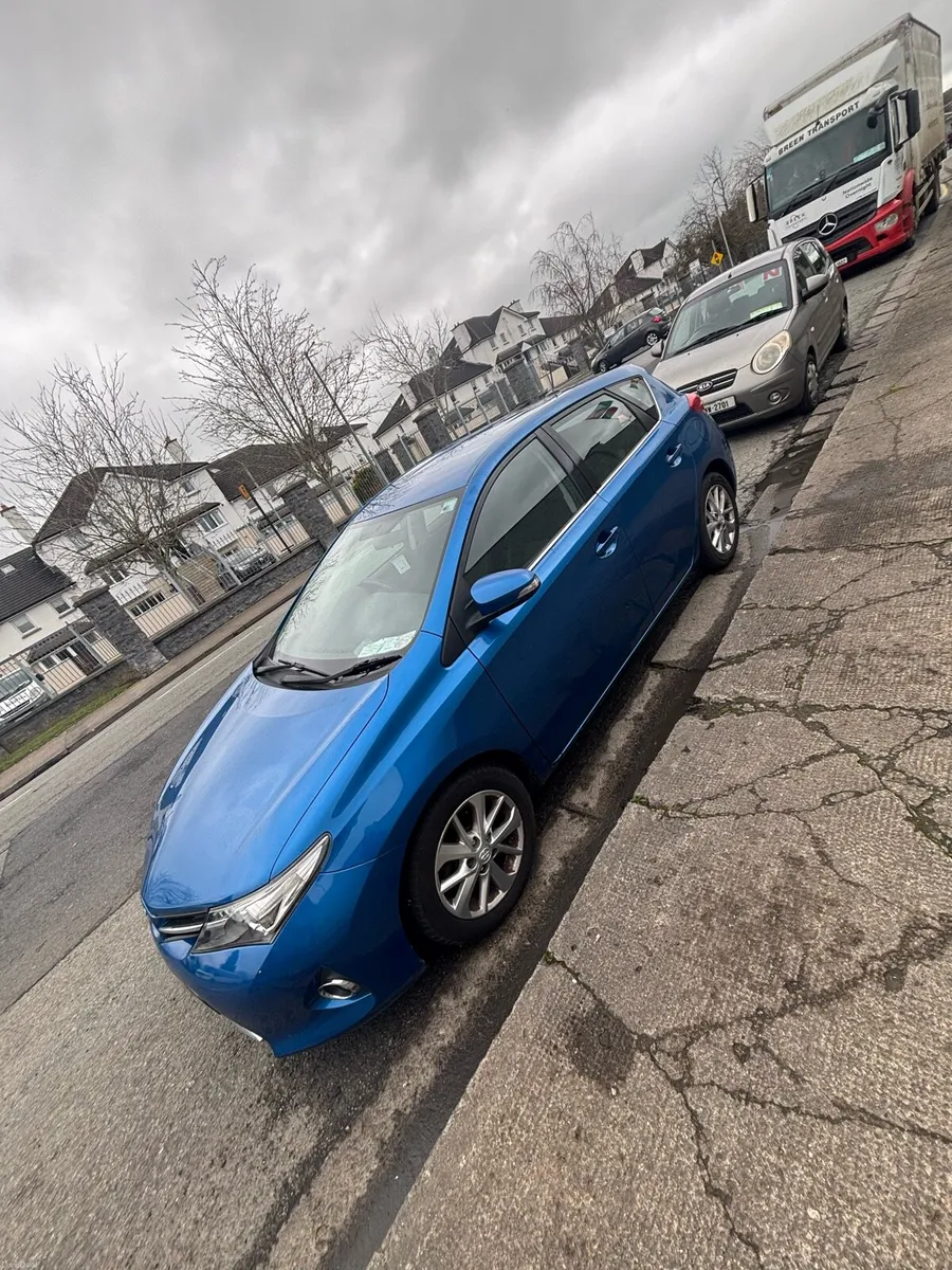 Toyota Auris 142 - Image 1