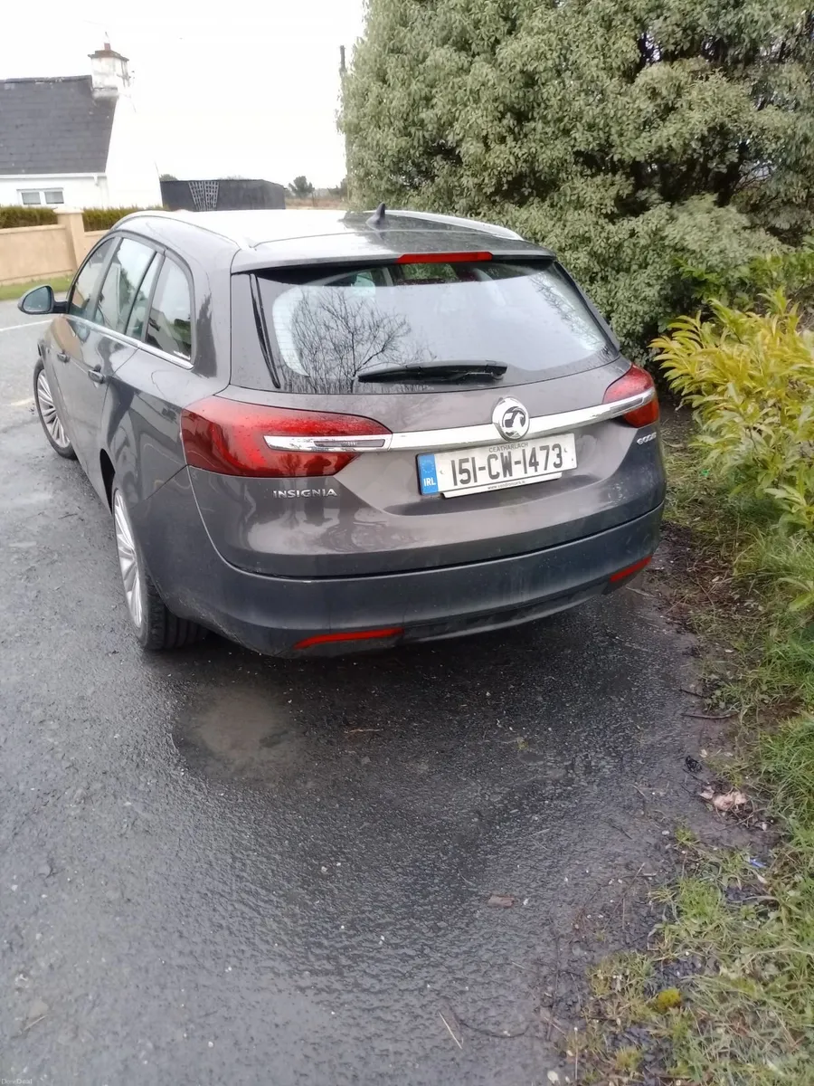 Vauxhall Insignia 2015 - Image 1