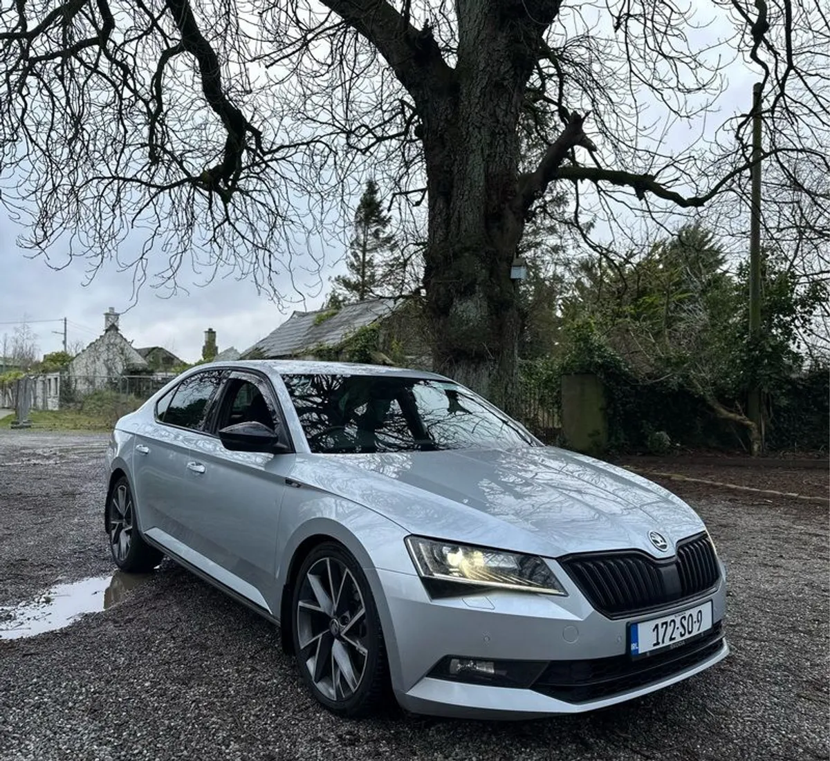 2017 Skoda Superb Sport Line Dsg - Image 2
