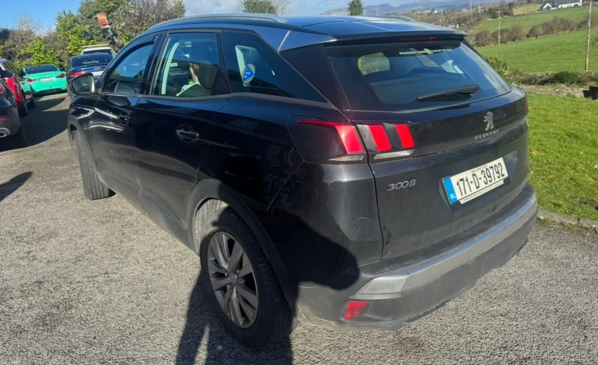 Peugeot 3008 2017 diesel - Image 1