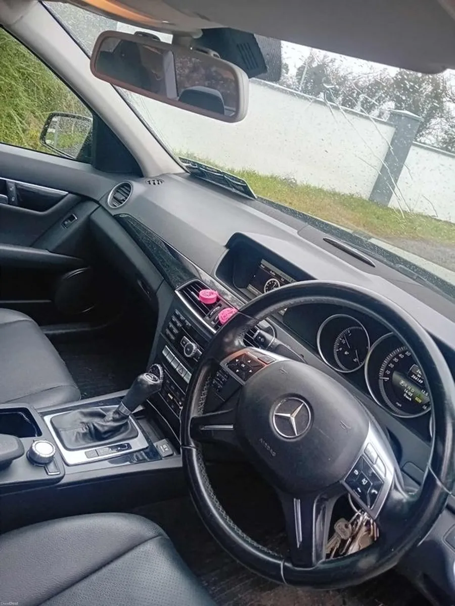 2013 Mercedes-benz C-class - Image 4