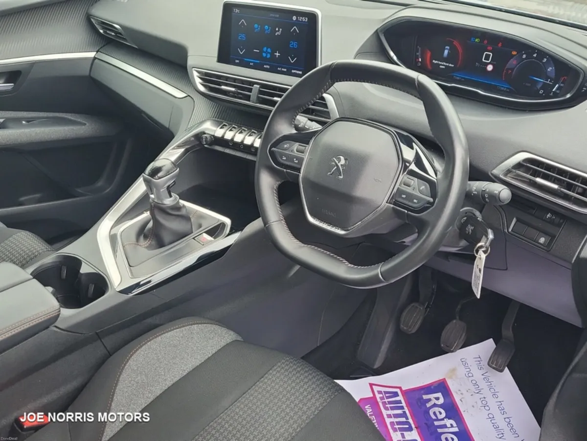 Peugeot 3008 ACTIVE 1.2 130 6.3 4DR - Image 6