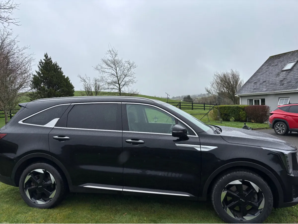 Kia Sorento DSL PE 7S - Image 3
