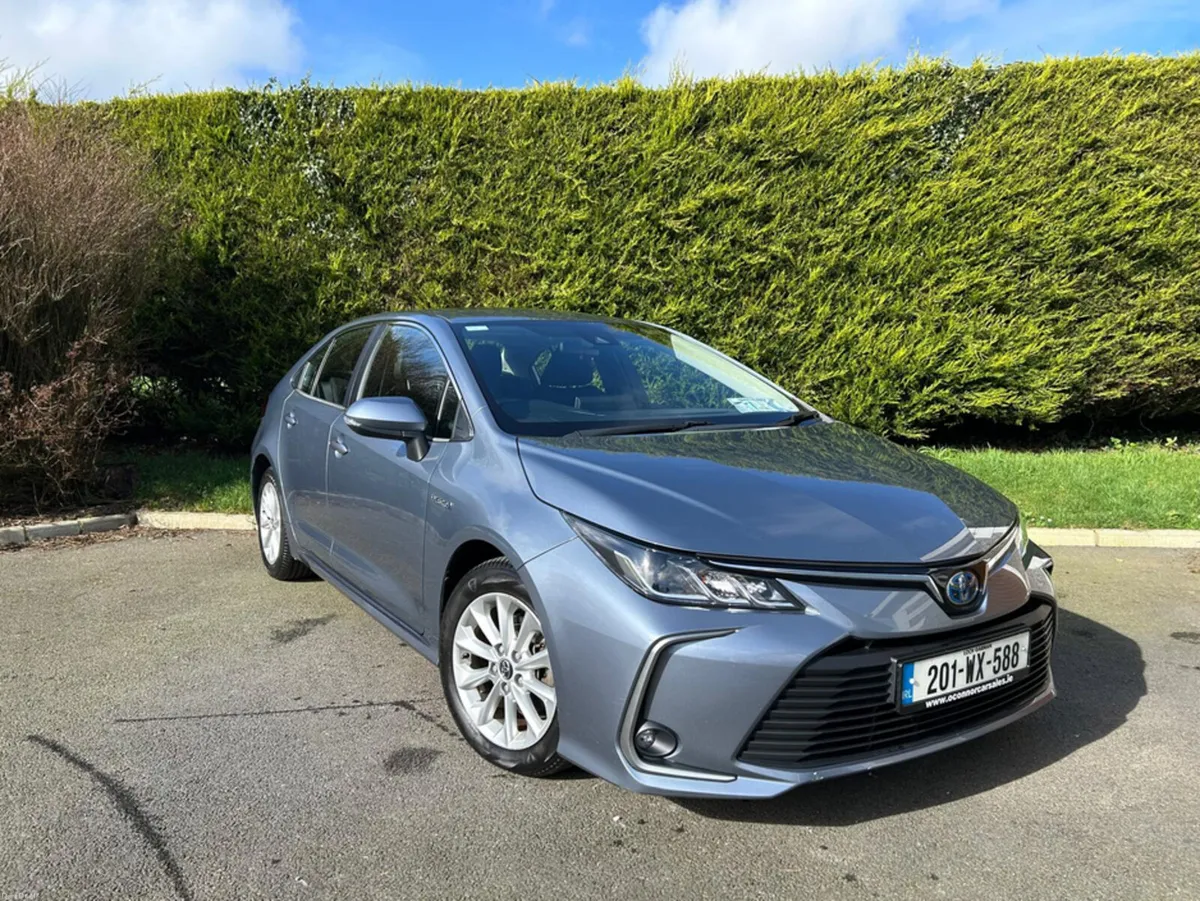 Toyota Corolla LUNA SAL 4DR AUTO - Image 2