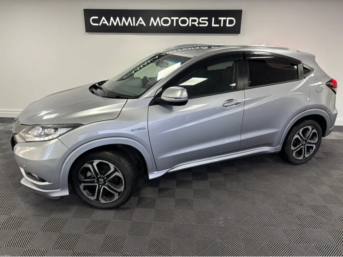 Honda Vezel *HONDA VEZEL* *DIGITAL DASH* *LOW MILE - Image 2