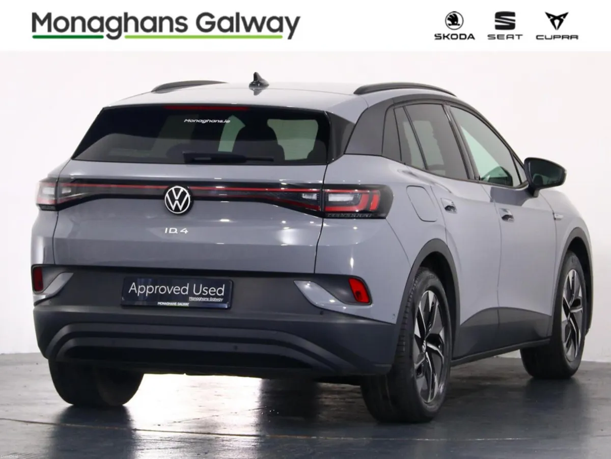 Volkswagen ID.4 LIFE DX 77KW *REAR CAMERA* - Image 4