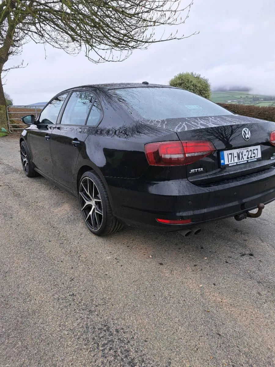 171 Volkswagen Jetta Diesel - Image 6