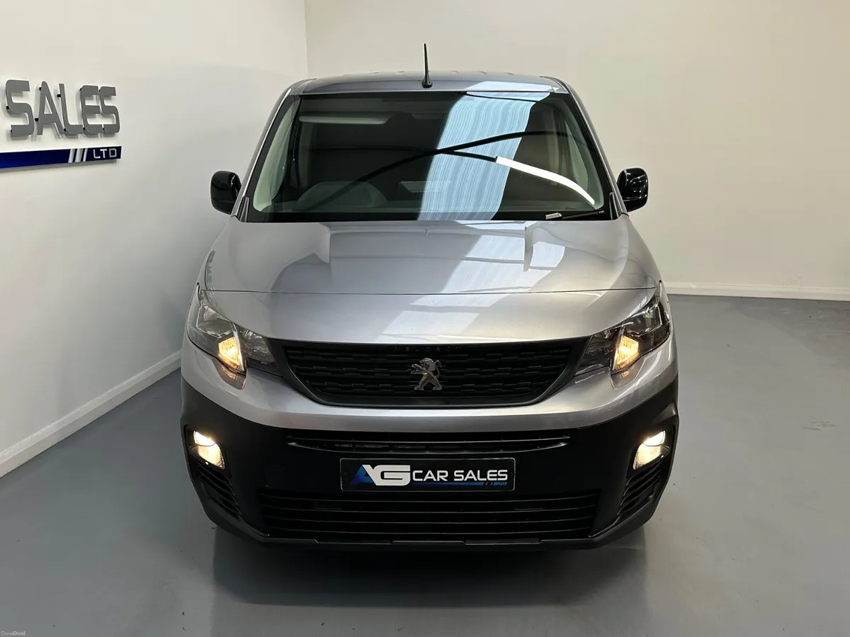 2022 Peugeot Partner 1.5 BHDi Professional Premium - Image 3