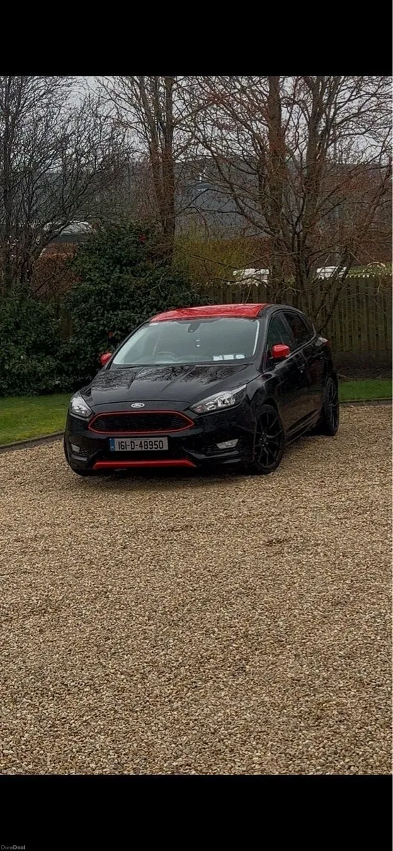 Ford Focus Zetec - Image 2