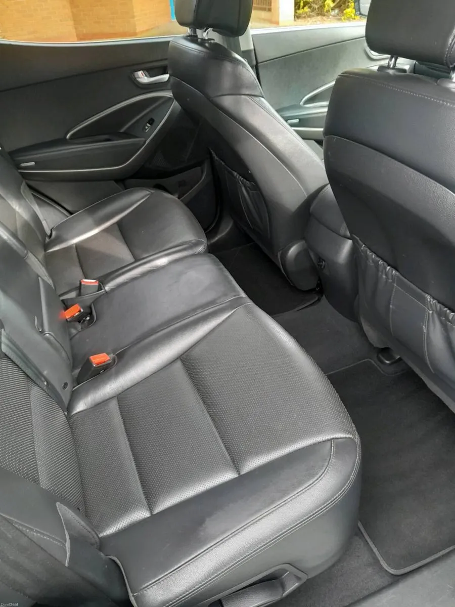2015 HYUNDAI SANTA FE 2.2 CRDI PREMIUM 5DR 7 SEATS - Image 6