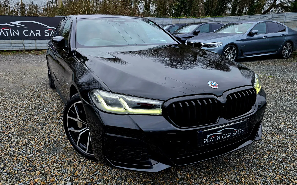 🔥 2022 BMW 530e LCI  M-sport Plug-in Hybrid Huge - Image 1