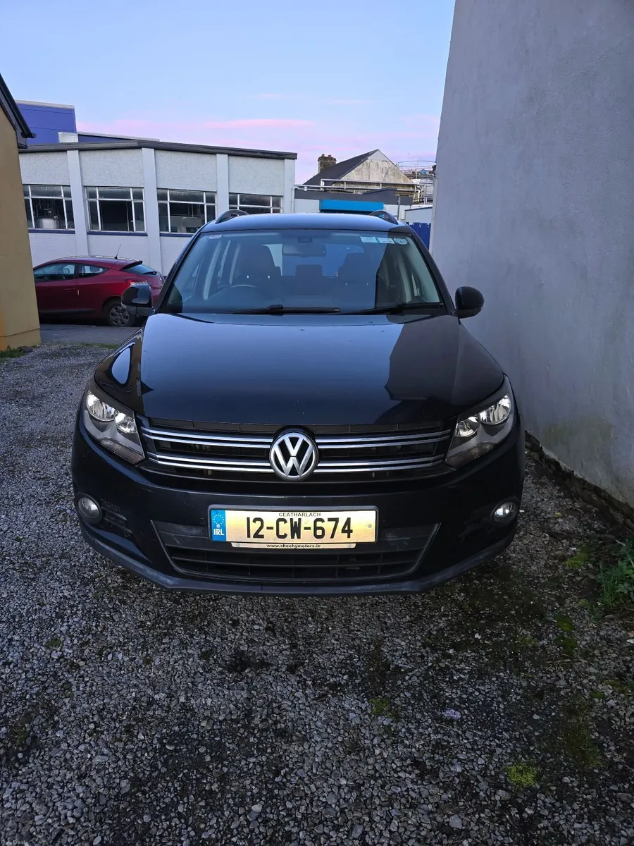 Volkswagen Tiguan 2012 - Image 4