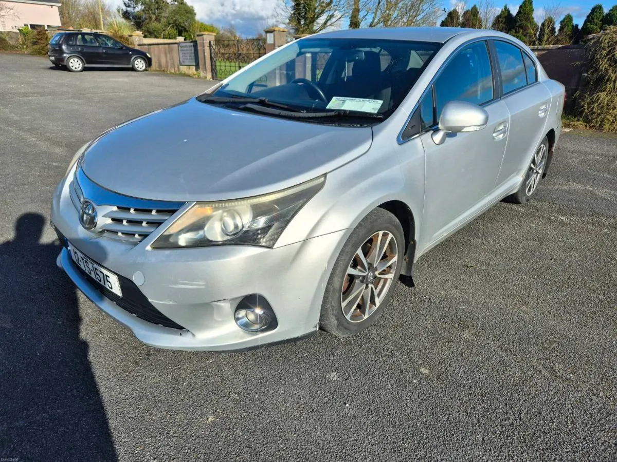 Toyota Avensis Diesel - Image 3
