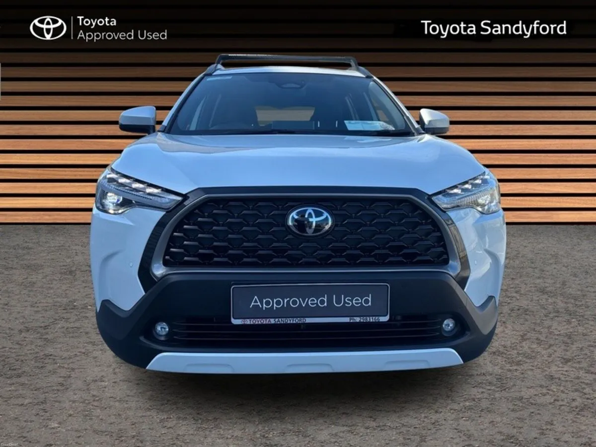 Toyota Corolla Cross 252 SPORT 1.8 HYBRID // REAR - Image 5