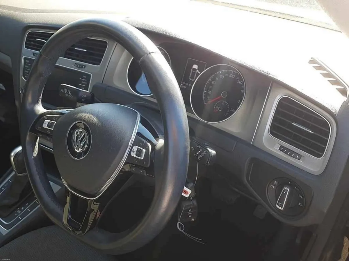 VOLKSWAGEN GOLF 1.2 TSI AUTO 2015 - Image 3