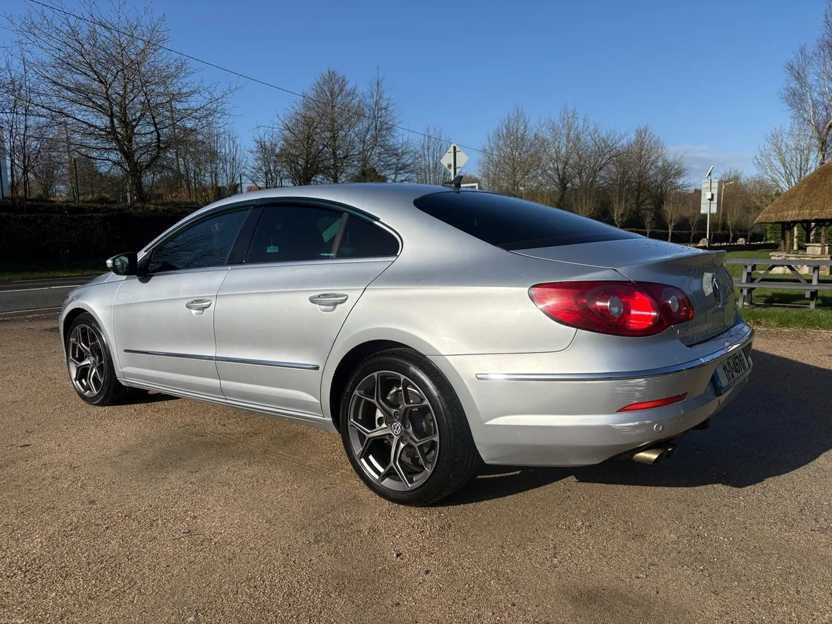 Volkswagen Passat CC - Image 1
