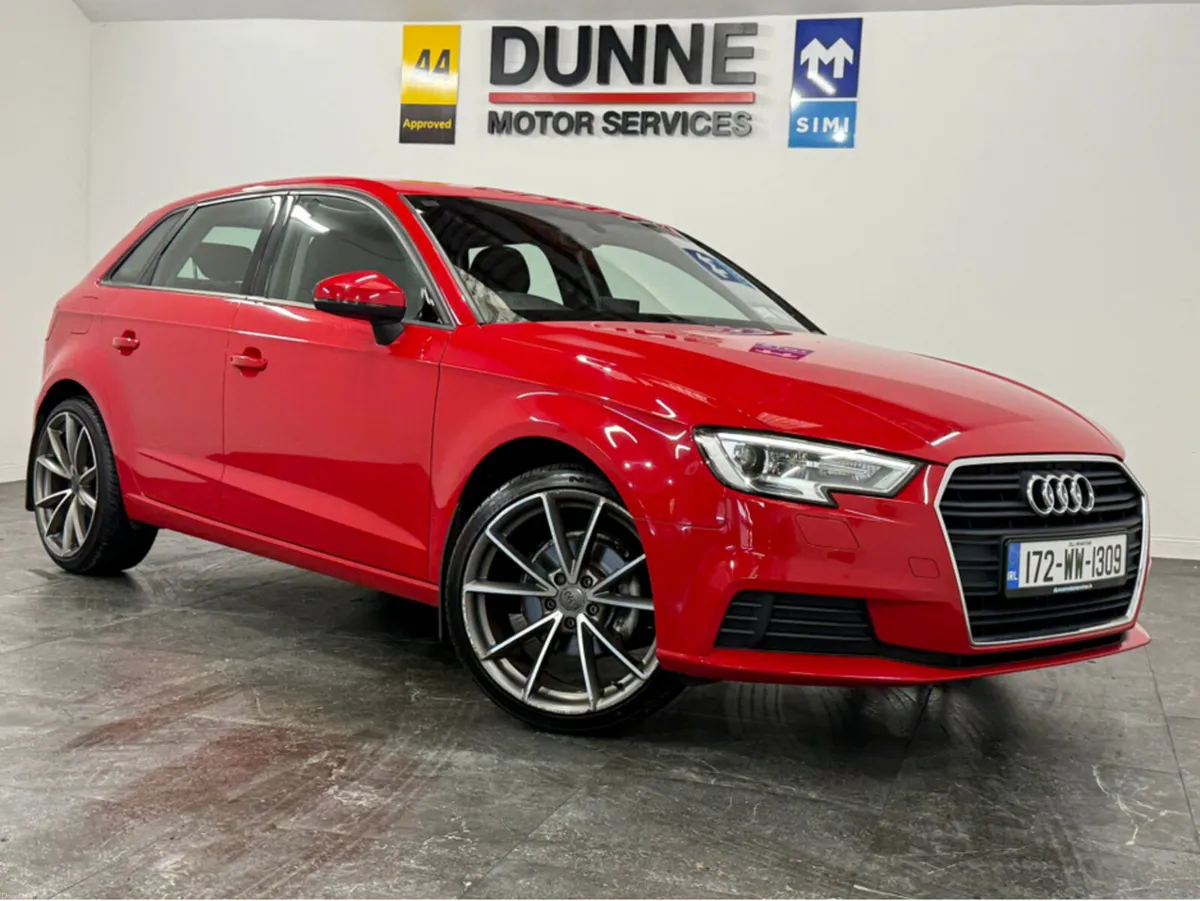 Audi A3 **1.0 TFSI**SE**18" DIAMOND CUT ALLOYS**7I - Image 2