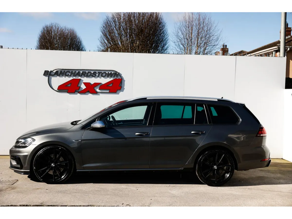 Volkswagen Golf TSI R ESTATE 4MOTION 310PS 5DR - Image 3