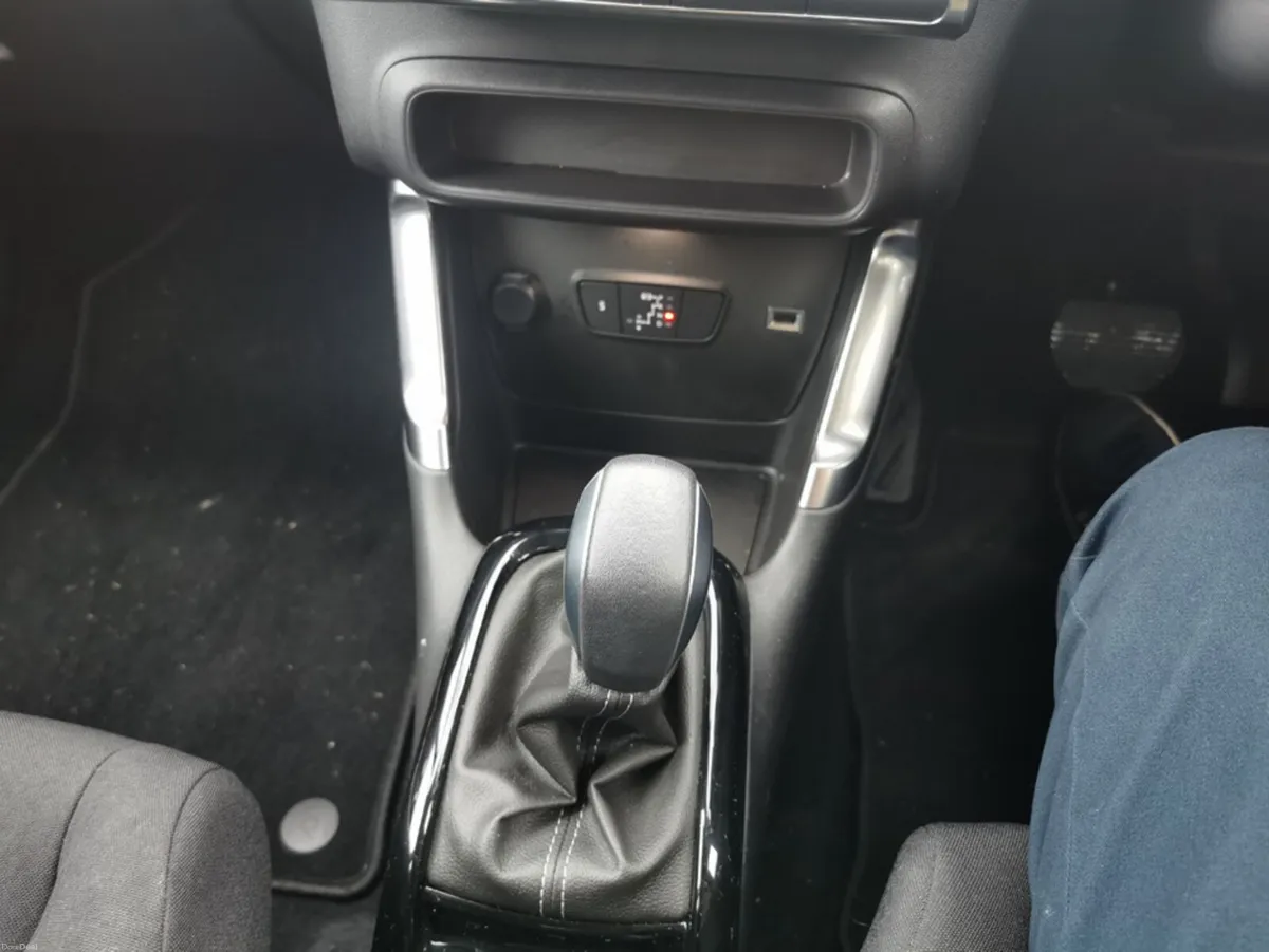 Citroen C3 Aircross FLAIR PURETECH 130 - Image 6