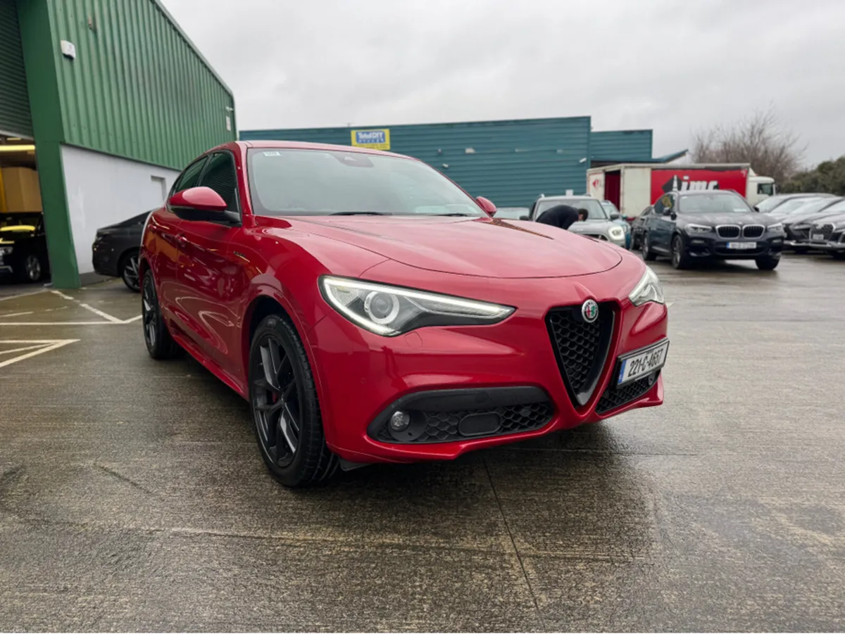 Alfa Romeo Stelvio VELOCE 2.2JTD 210HP AW AWD AUTO - Image 1