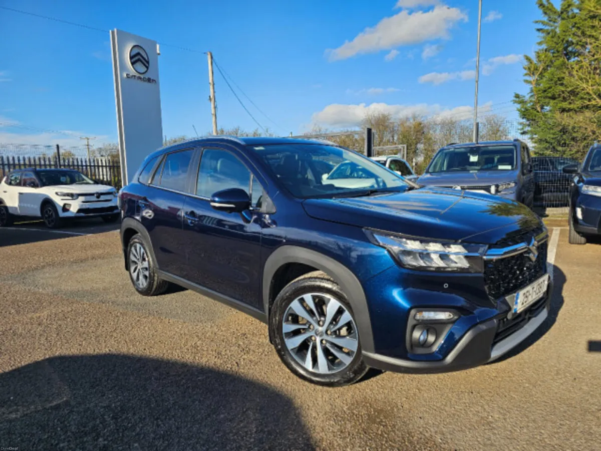 Suzuki S-CROSS 4X4 - Image 1