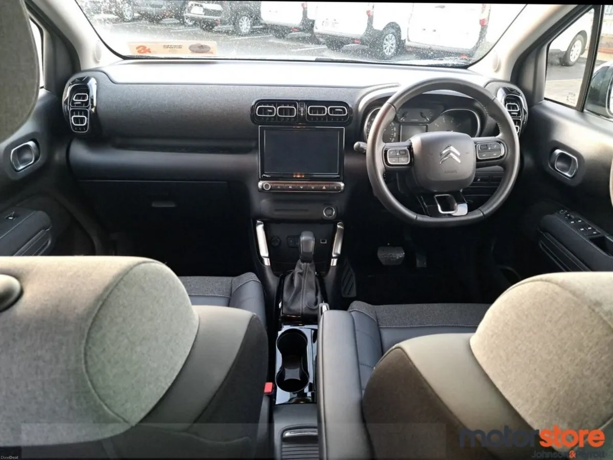 Citroen C3 Aircross FLAIR / 1.2 PETROL / AUTO / HU - Image 4