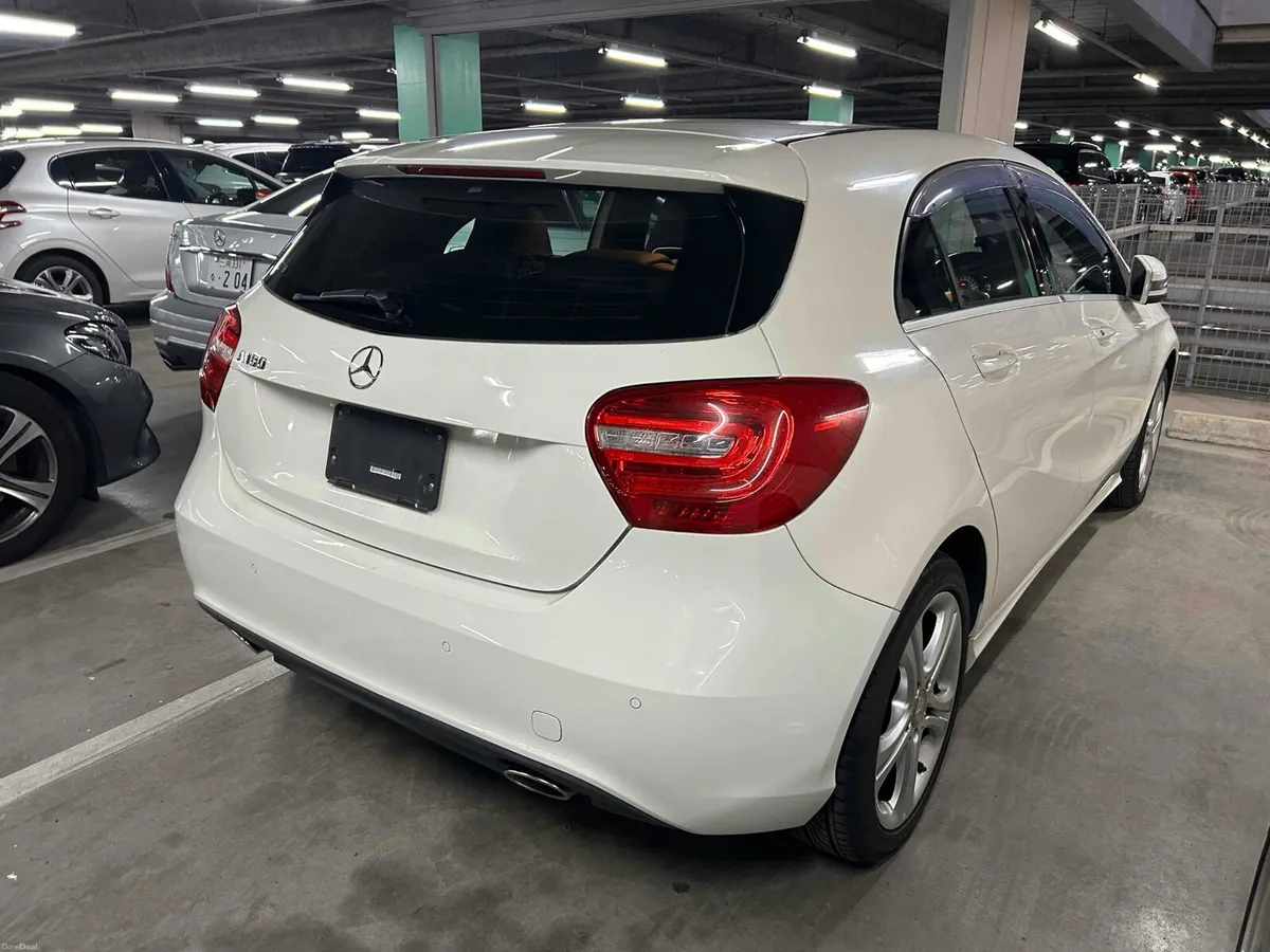MERCEDES BENZ A180 AUTO 2014 - Image 2