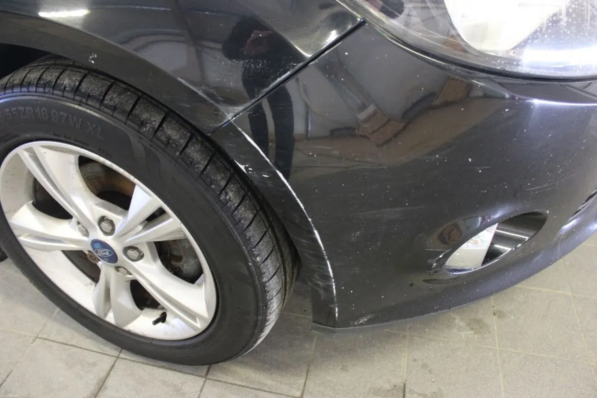 Ford Focus 1.6 TDCI 95 PS Zetec - TENDER 49 - BODY - Image 3