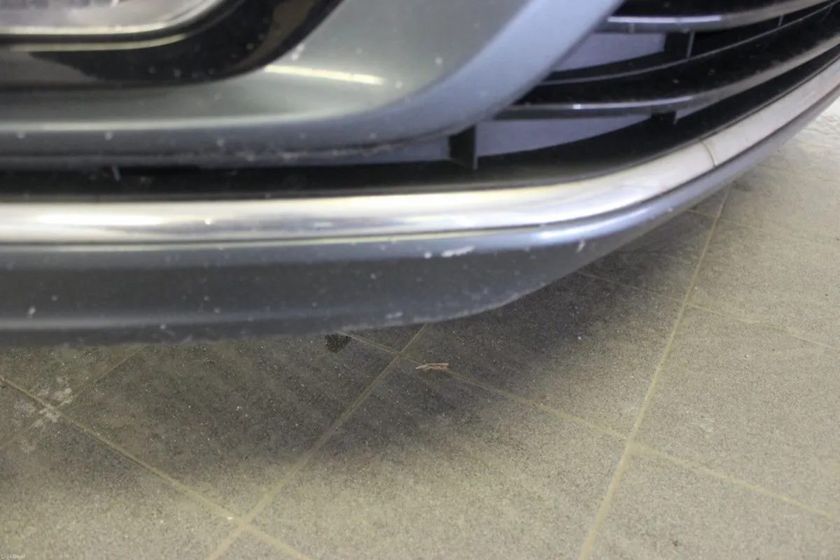 Volkswagen Passat 1.6 TDI R-LINE ER BMT 1.6TDI - T - Image 2