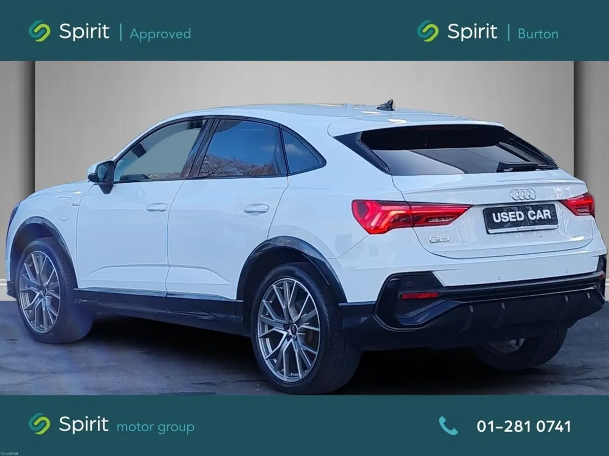 Audi Q3 SPORTBACK S-LINE BLACK ED HYBRID - Image 2