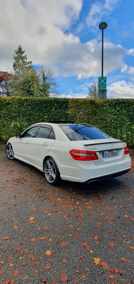Mercedes E350 AMG - Image 4