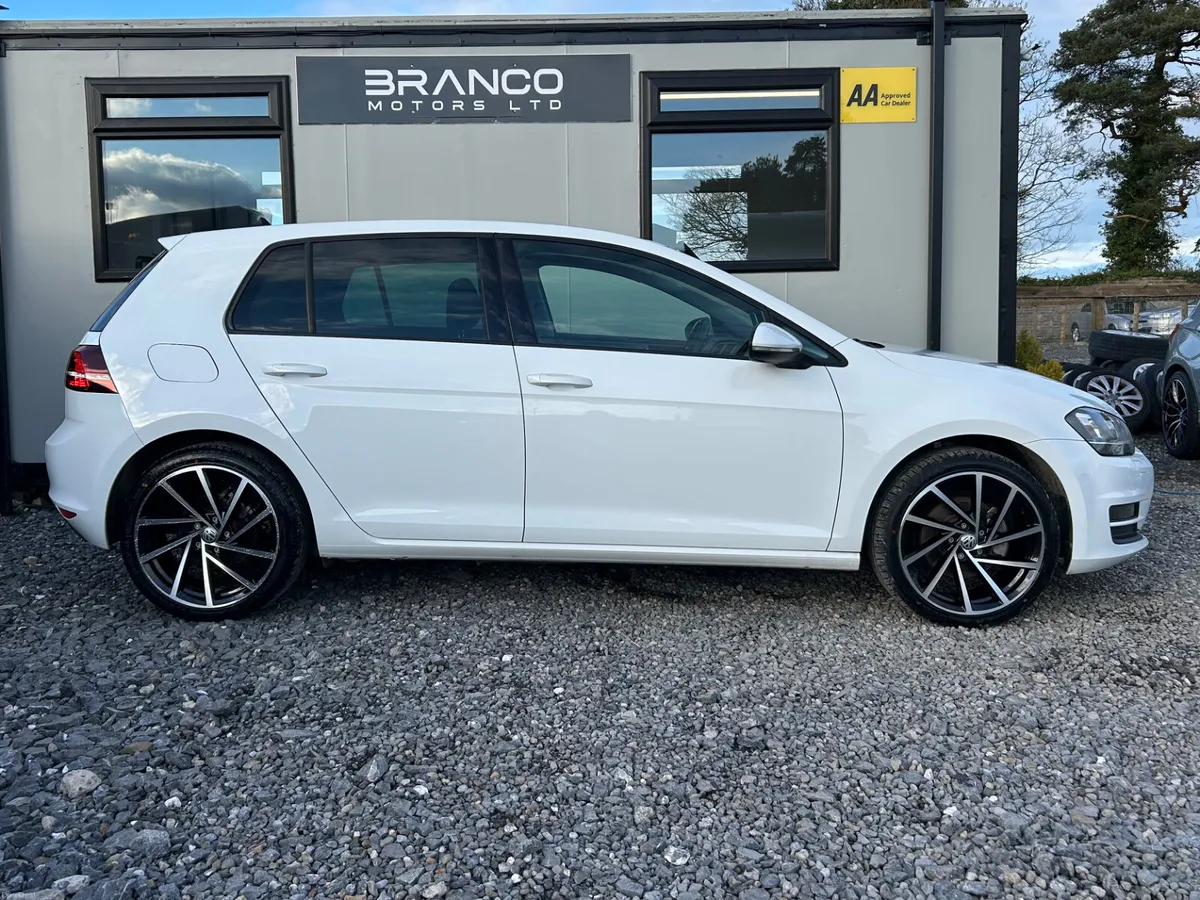 Volkswagen Golf 1.2 TSI AUTO - Image 4