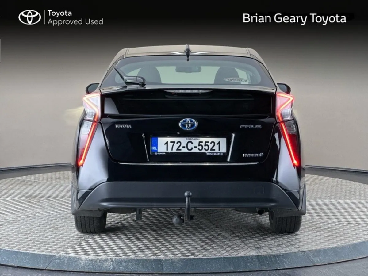 Toyota Prius Irish Car Luxury - Image 4