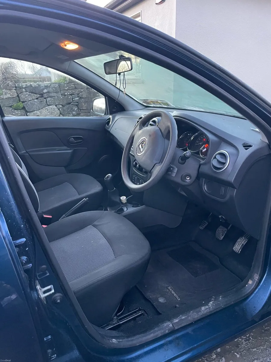 2016 Dacia Sandero 1.2l - Image 4
