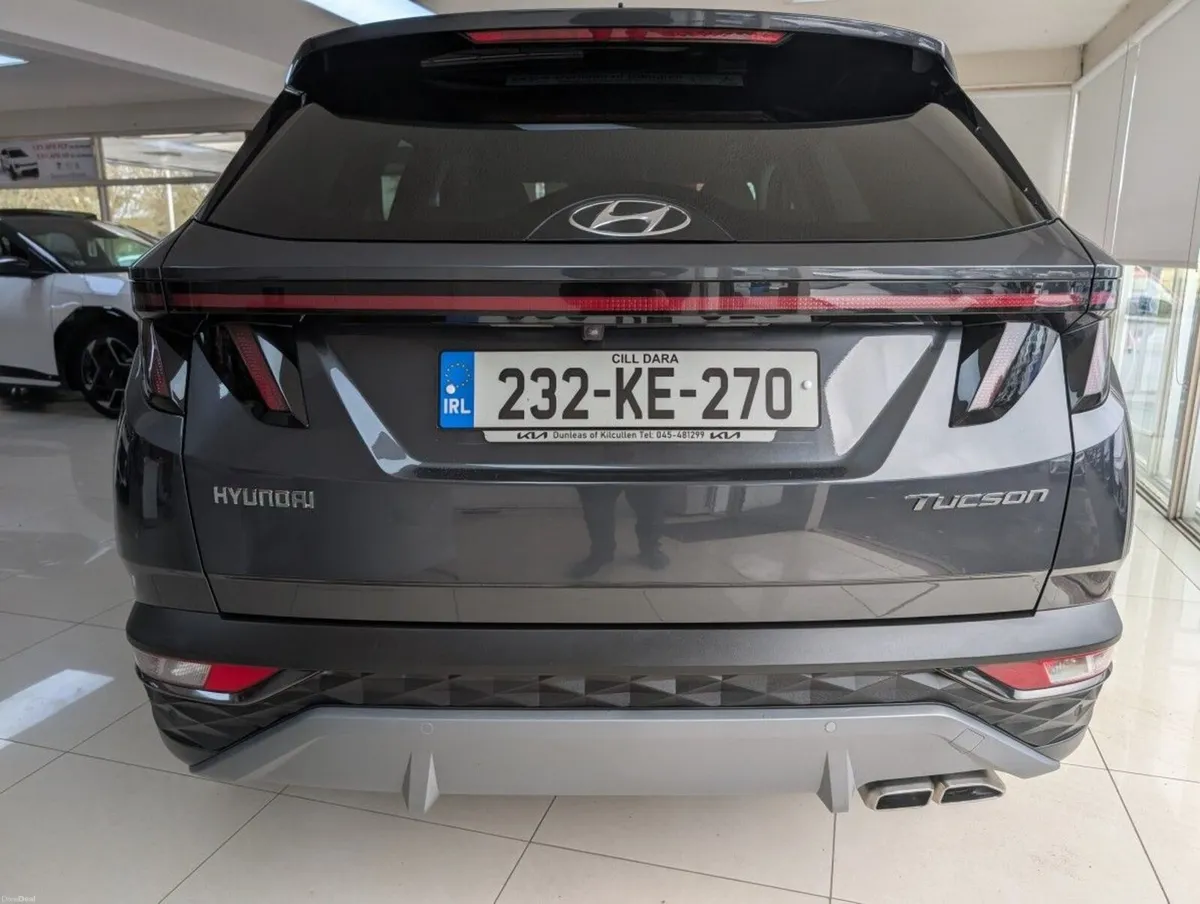 Hyundai Tucson Executive Plus 5dr - Image 3