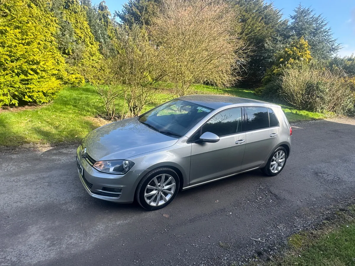 14 Volkswagen Golf 1.6 TDI HIGH-LINE - Image 4
