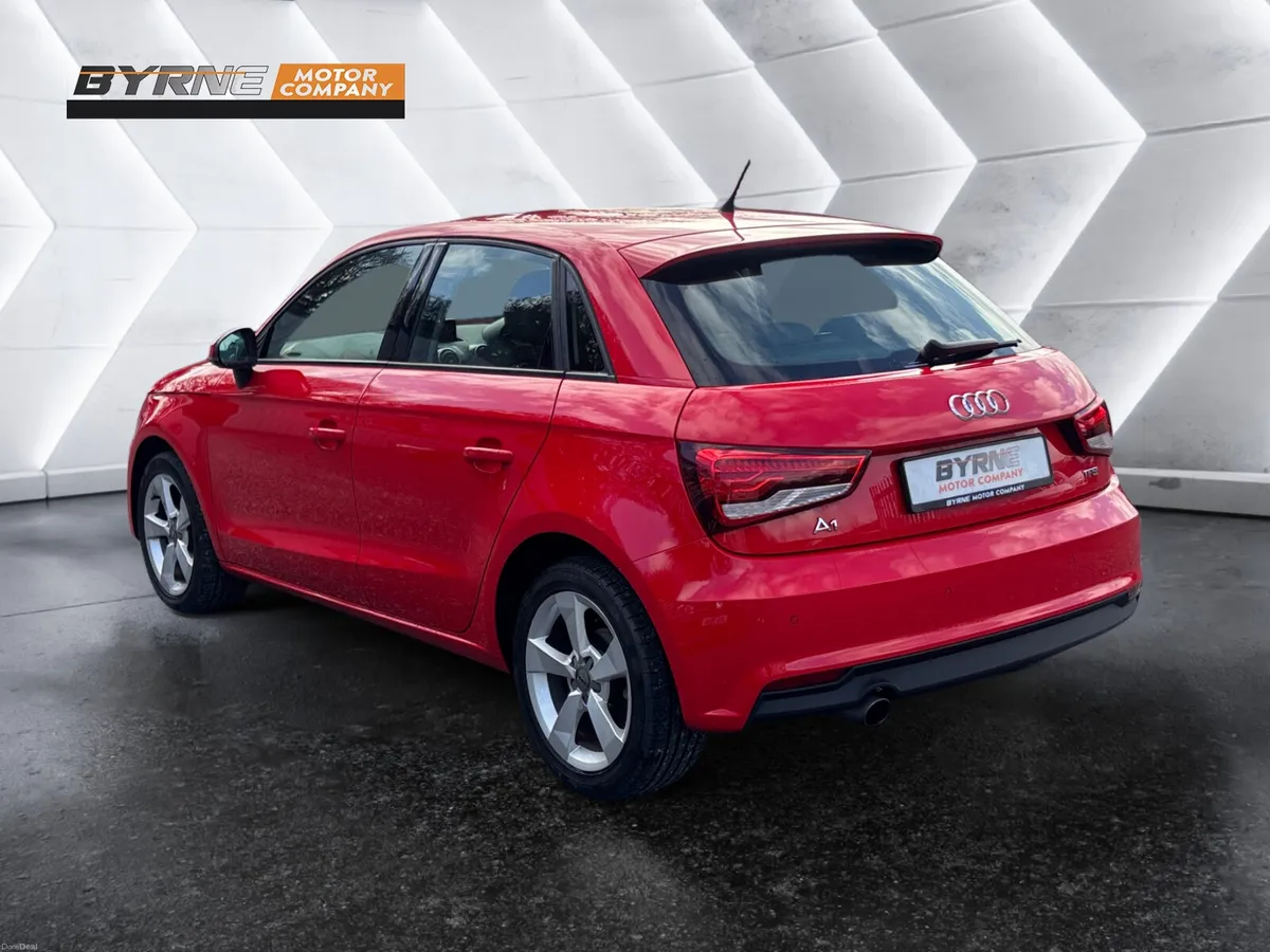 AUDI A1 1.0 TFSI AUTO 2016 - Image 3