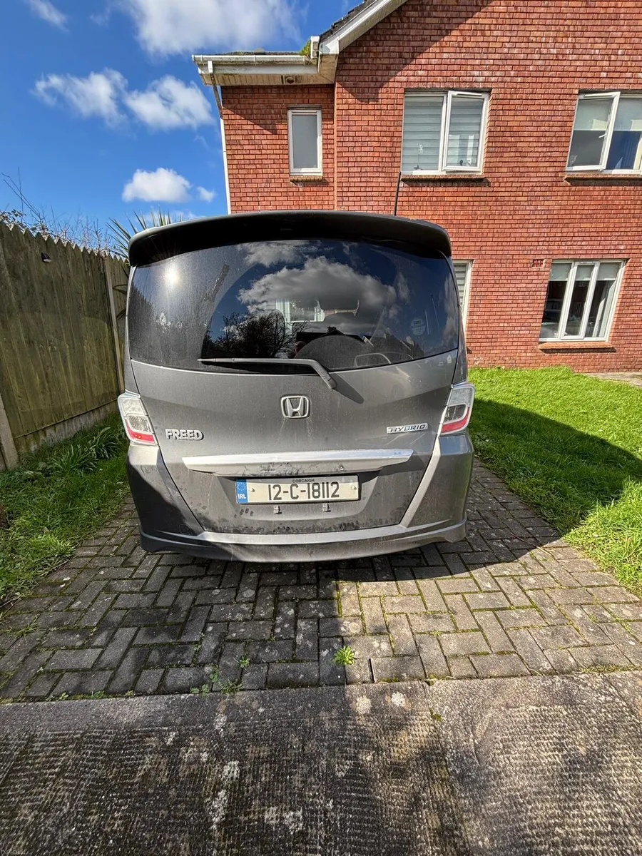 Honda Freed 1.5 Hybrid 2012 7 seater - Image 2