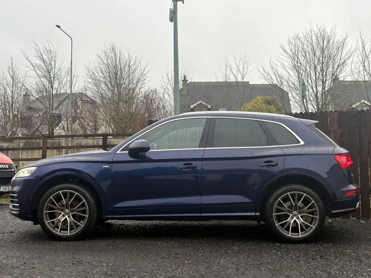 Audi Q5 SLINE - QUATTRO - AUTO - Image 4