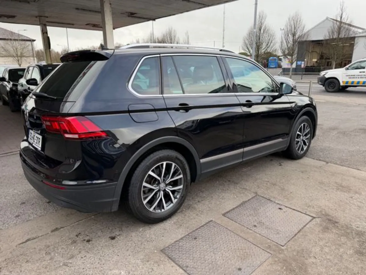 Volkswagen Tiguan Comfortline 2.0 Tdi Full Leather - Image 3