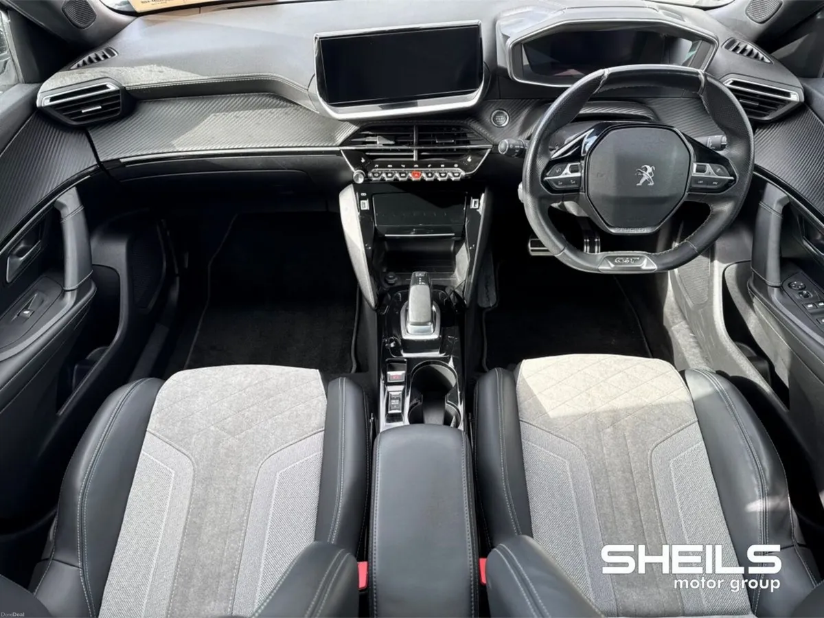Peugeot 2008 Electric 136 bhp (50 kWh) GT - Image 3