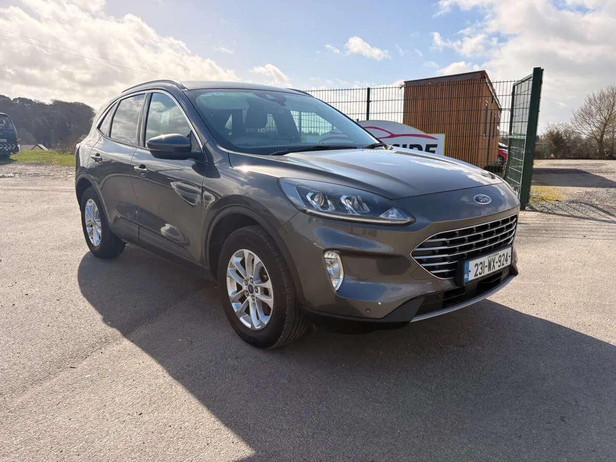232 Ford Kuga plugin hybrid - Image 5