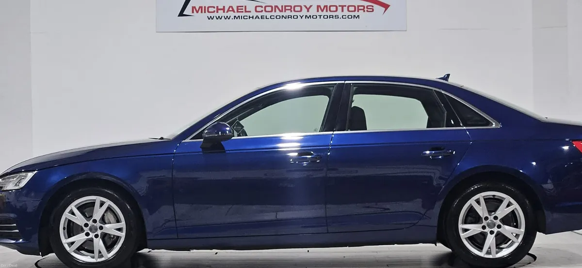 Audi A4 ULTRA SE  2016 - Image 4