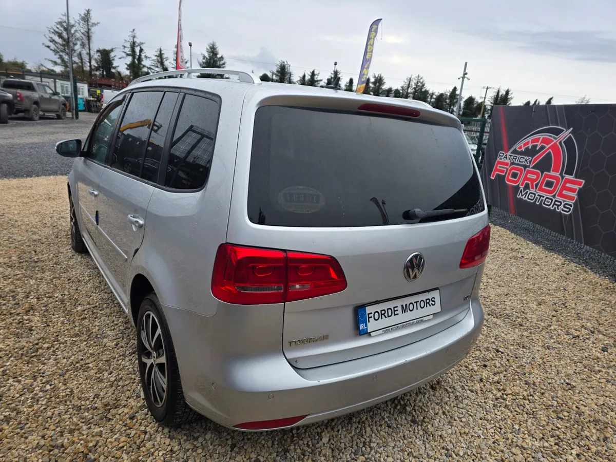 Volkswagen Touran 2012 - Image 3