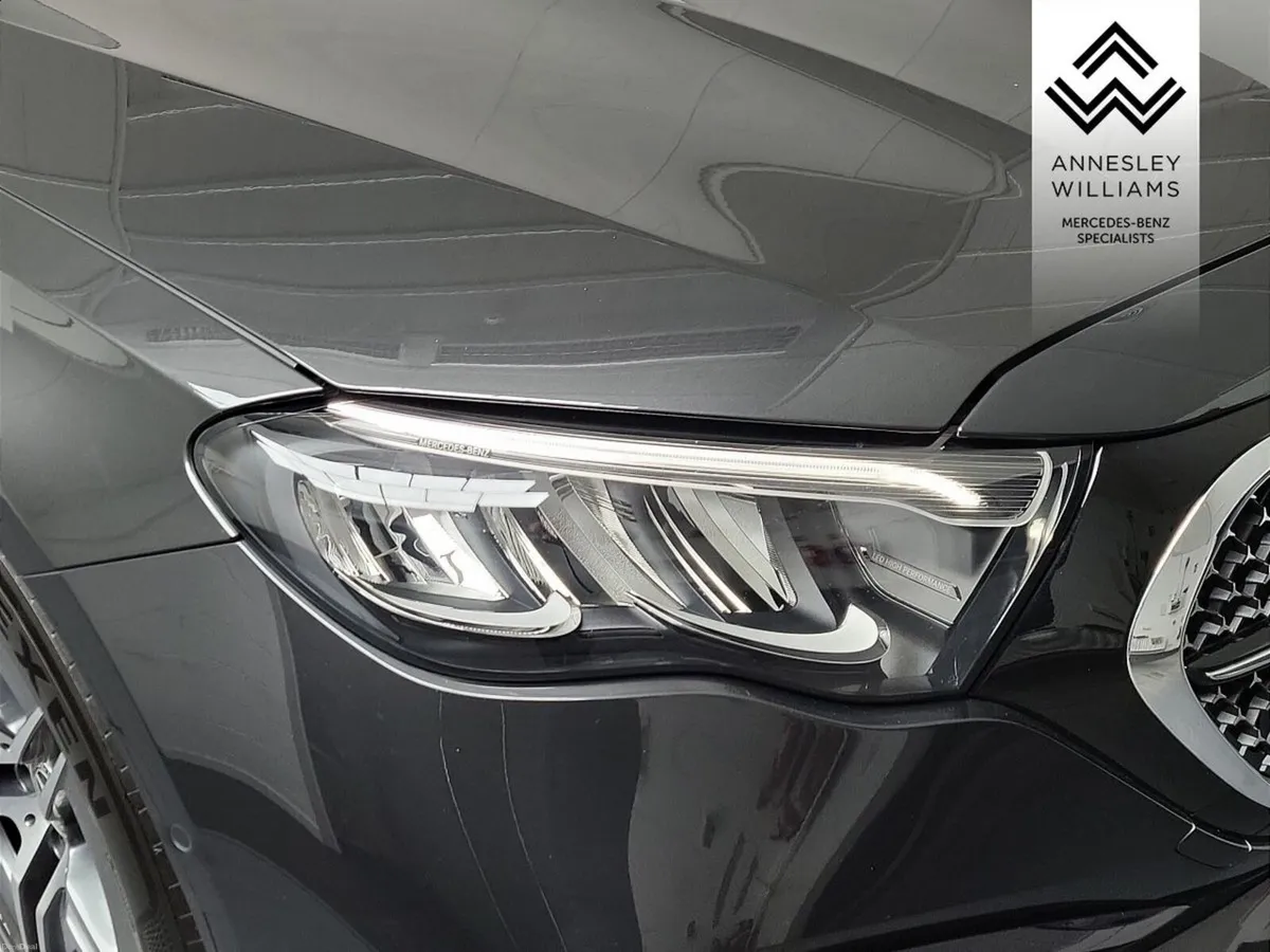 Mercedes-Benz E-Class E220d AMG Line - Image 4