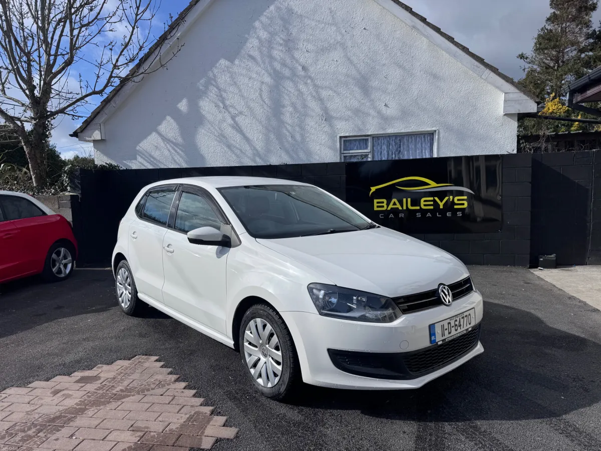 Volkswagen Polo 2011 AUTO ONLY 43000km - Image 1