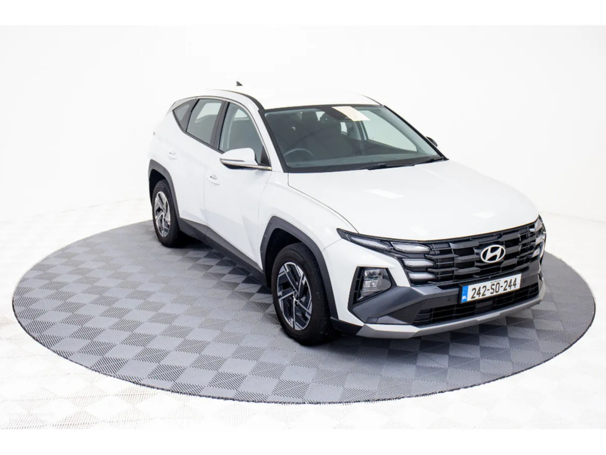 Hyundai Tucson Comfort Plus 1.6 PHEV Auto 265HP - Image 1