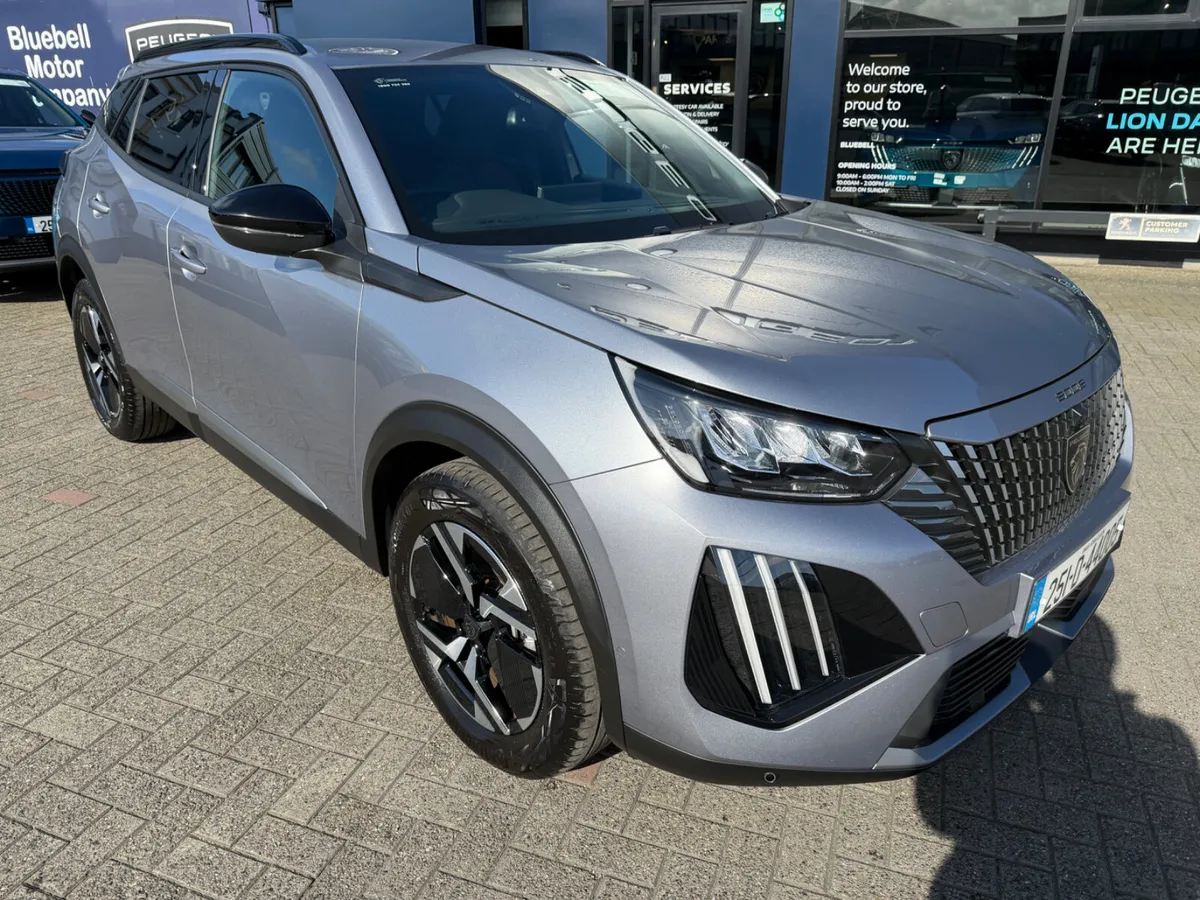 2025 Peugeot 2008 Allure Hybrid - Image 1