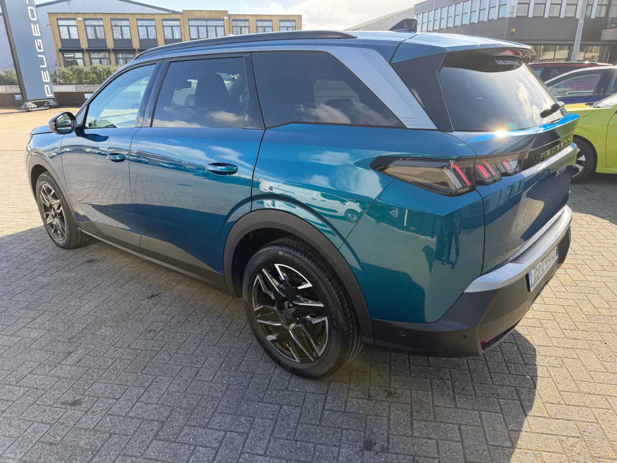 2025Peugeot 5008 SCRAPPAGE OFFER - Image 5